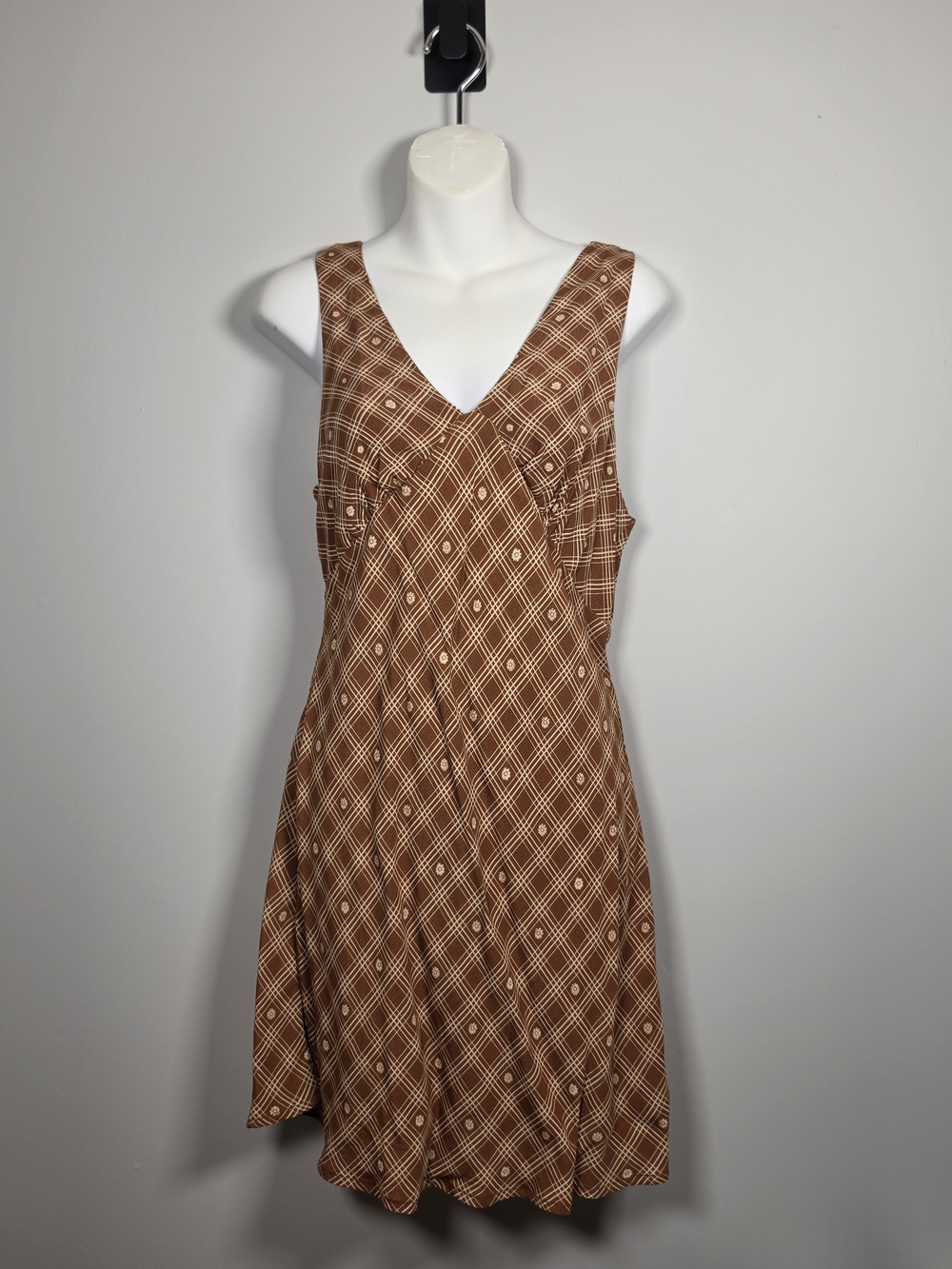 Wild Fable Brown Geometric V-Neck Midi Dress